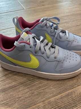 Nike Kids Court Borough 2 Low -4Y Cobalt Bliss and Light Lemon Twist Boys Size 4
